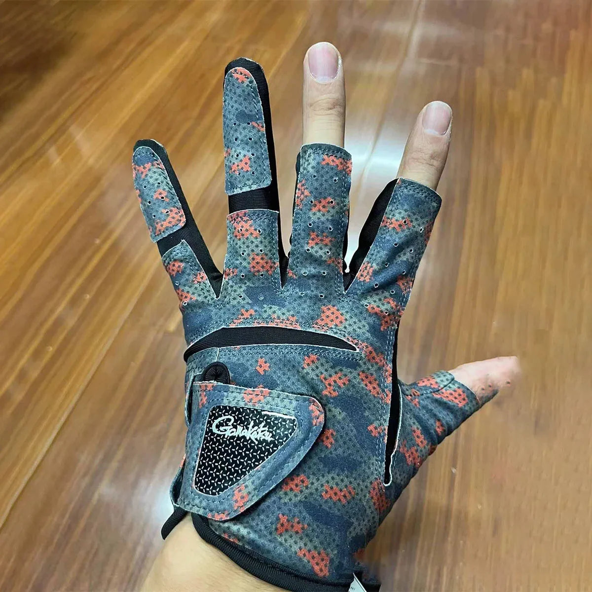 Fishing Gloves (High Quality)